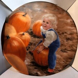 Pemberton & Oaks, Zolan Mini 3.5”Collectible plate 5754 B 1989 “My Pumpkin”